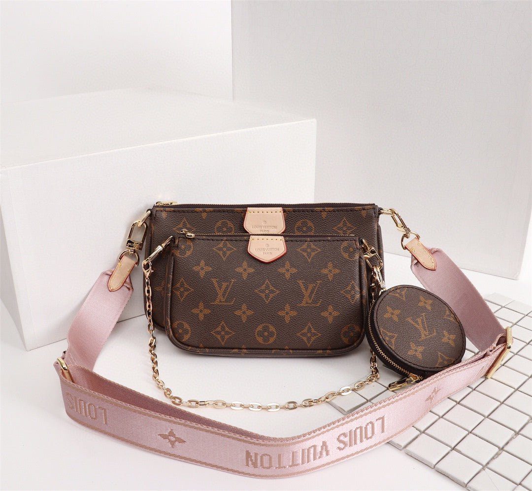 Louis Vuitton Multi Pochette Accessoires Monogram Canvas Fall/Winter Collection M44840, Rose Clair