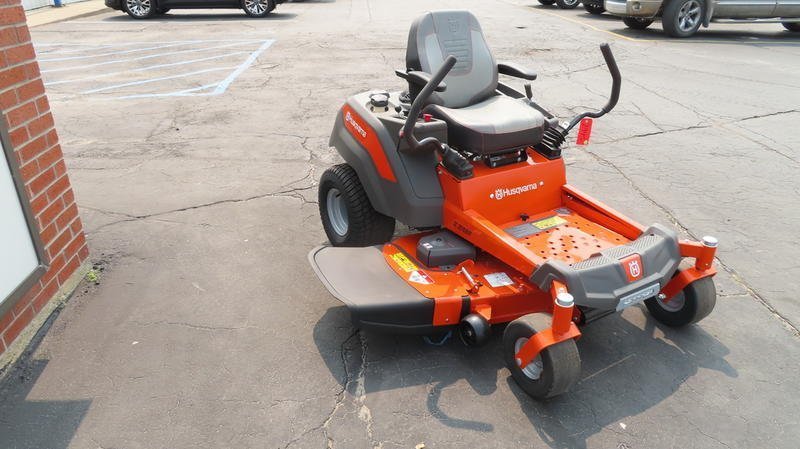 Husqvarna Z248F (48″) 23HP Kawasaki Zero Turn Mower - Image 2