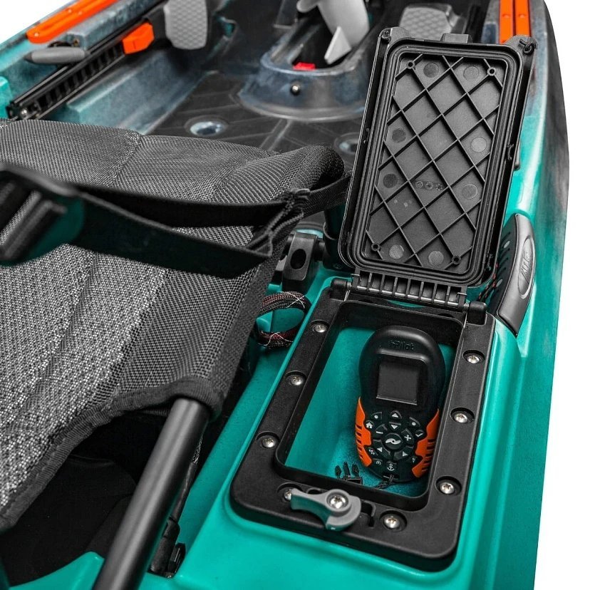 Old Town Sportsman AutoPilot 136 - Image 6