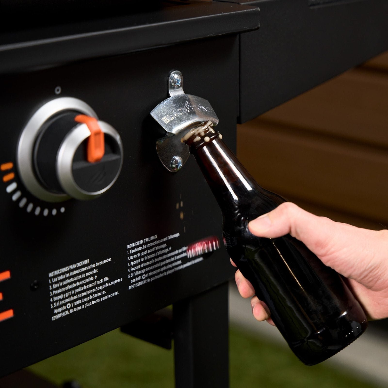 Blackstone Original Outdoor Griddle, 4-Burner 36″ Propane Flat Top Grill with Hood, Black - Image 9