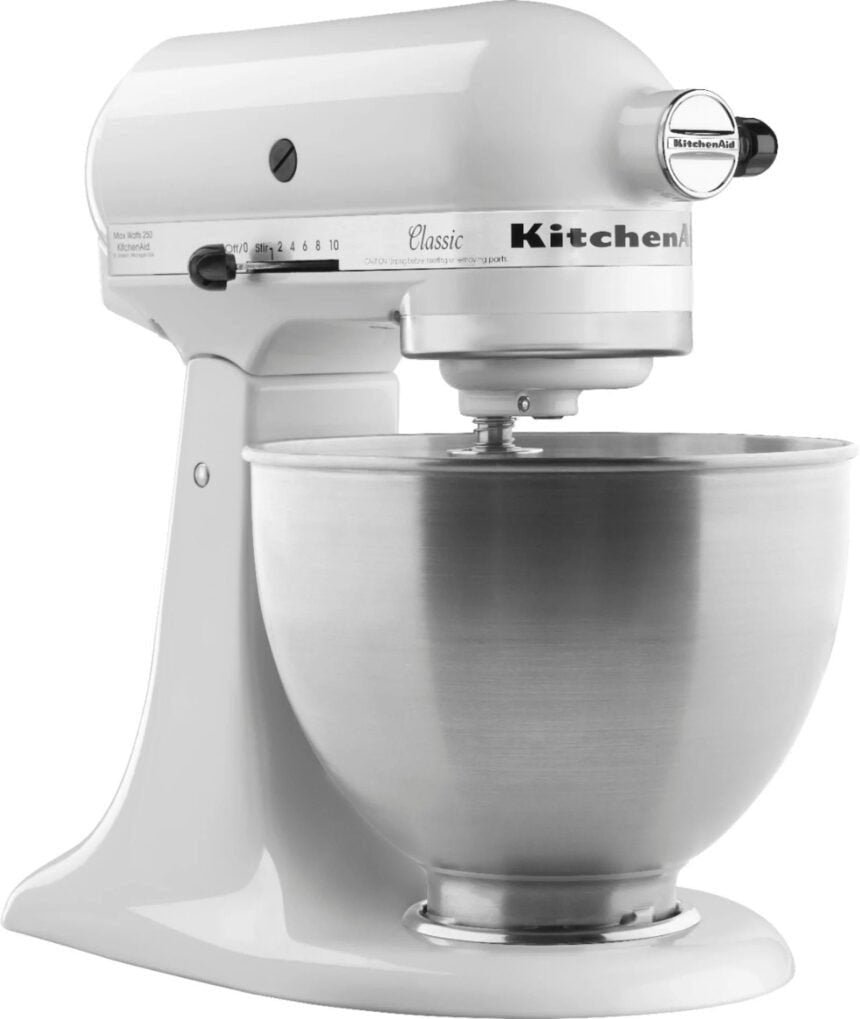 KitchenAid – Classic Series 4.5 Quart Tilt-Head Stand Mixer – White - Image 2
