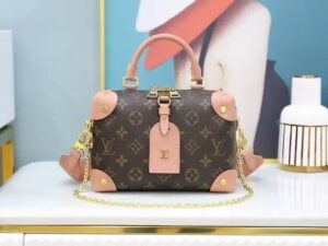 Louis Vuitton PETITE MALLE SOUPLE Peach