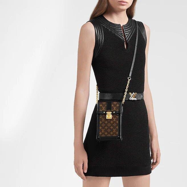 Louis Vuitton VERTICAL TRUNK POCHETTE black - Image 5