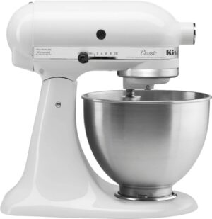 KitchenAid – Classic Series 4.5 Quart Tilt-Head Stand Mixer – White