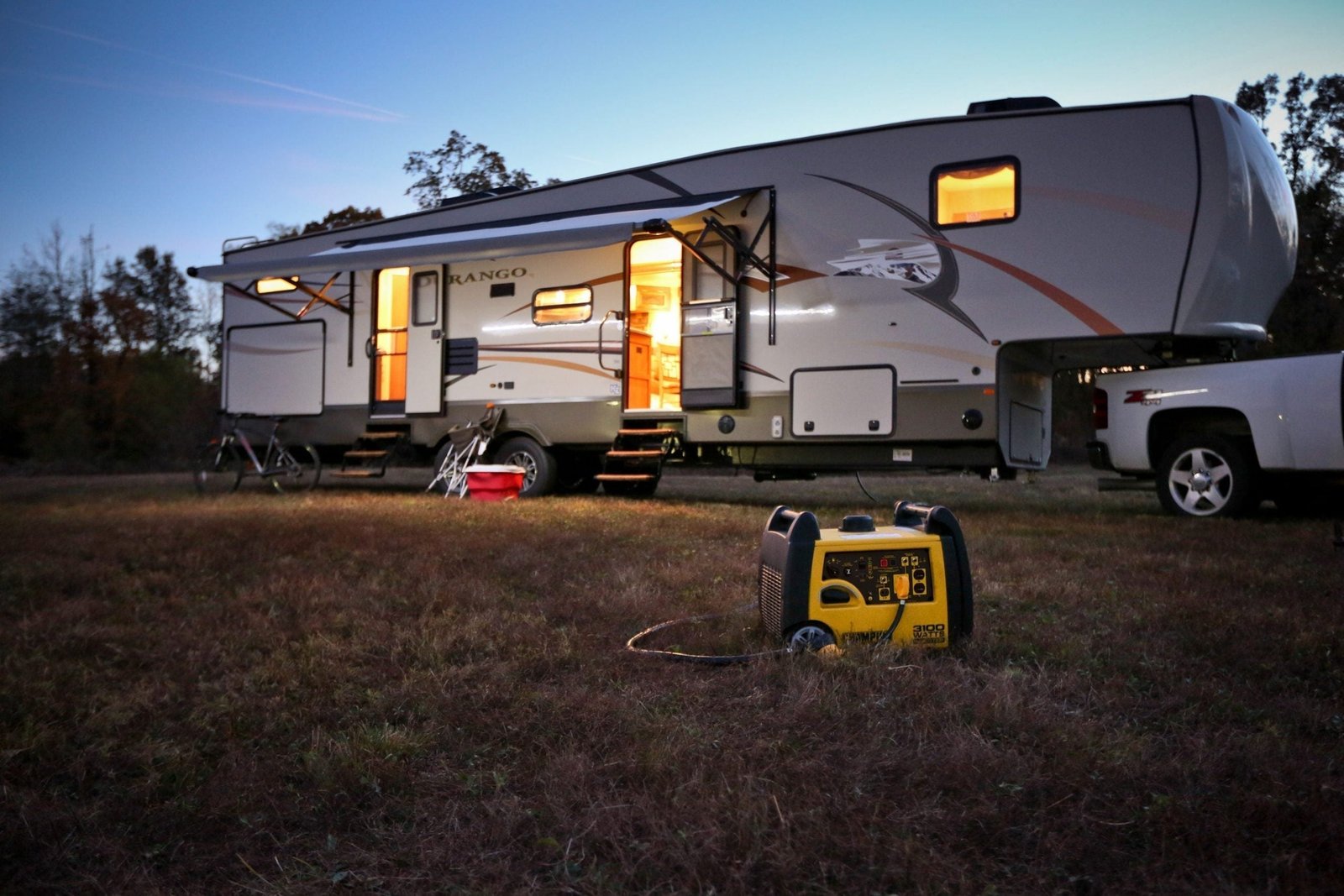 Champion 3400-Watt Portable Inverter (CA) - Image 4