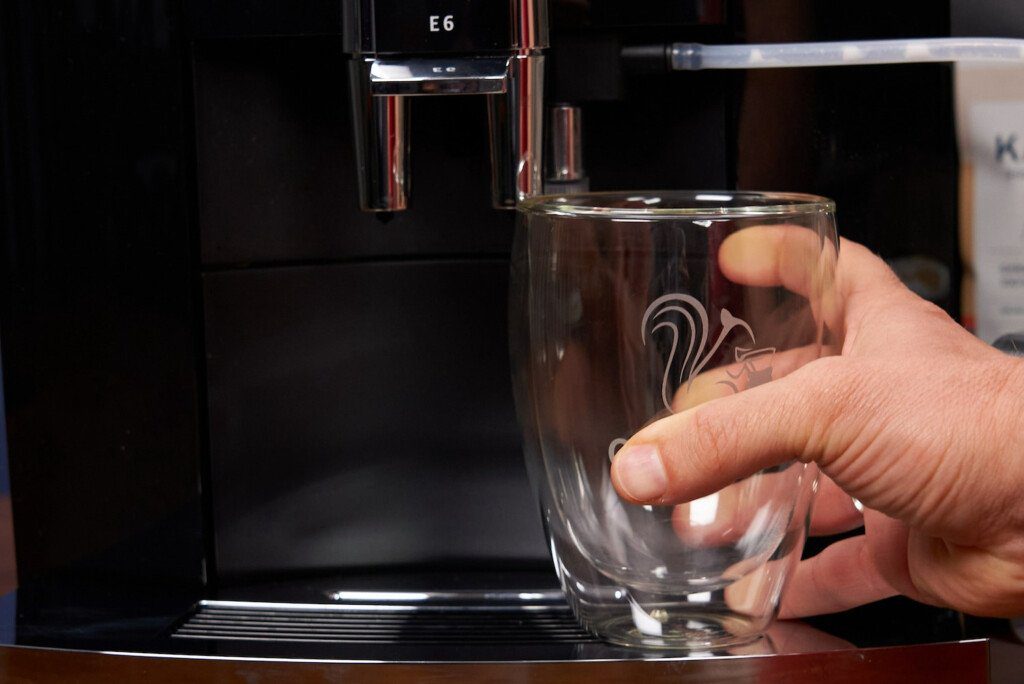 Jura E6 Automatic Coffee Machine - Image 2