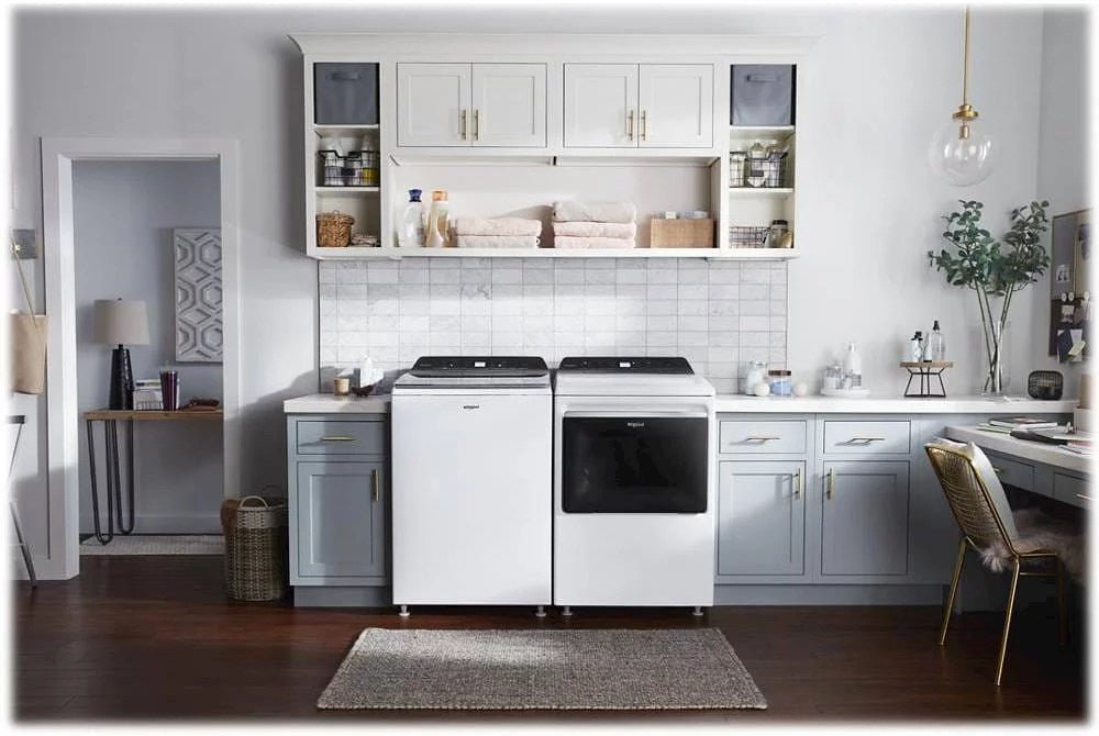 Whirlpool – 4.8 Cu. Ft. High Efficiency Smart Top Load Washer with Load & Go Dispenser – White - Image 9