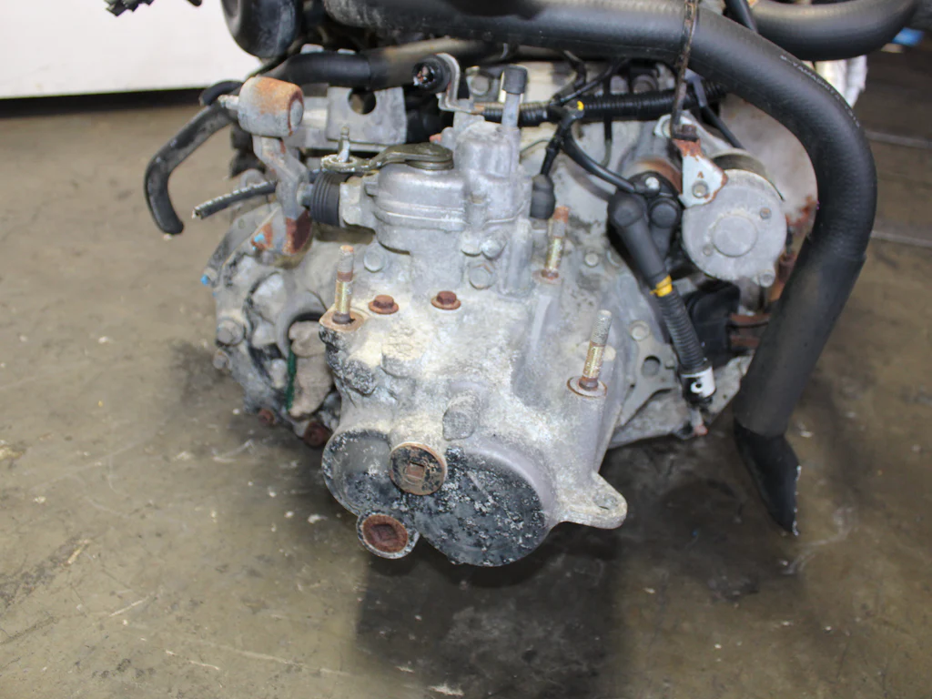 JDM 1992-1996 Honda Accord Motor F22B Dohc Non-Vtec 5 Speed Transmission 2.2L Engine - Image 9