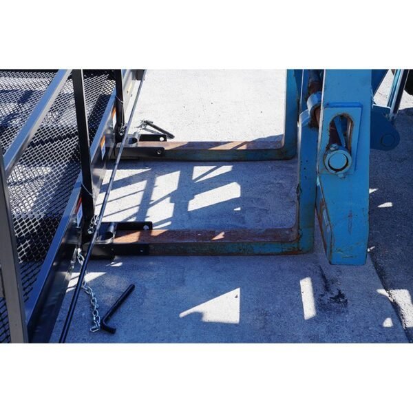Forklift | Work Platform | 4’x 9’8” | Blue Diamond Attachments - Image 11