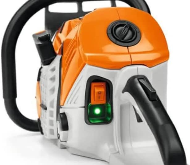 STIHL Battery Operated Chainsaw with Sound Kids Toy - Image 2