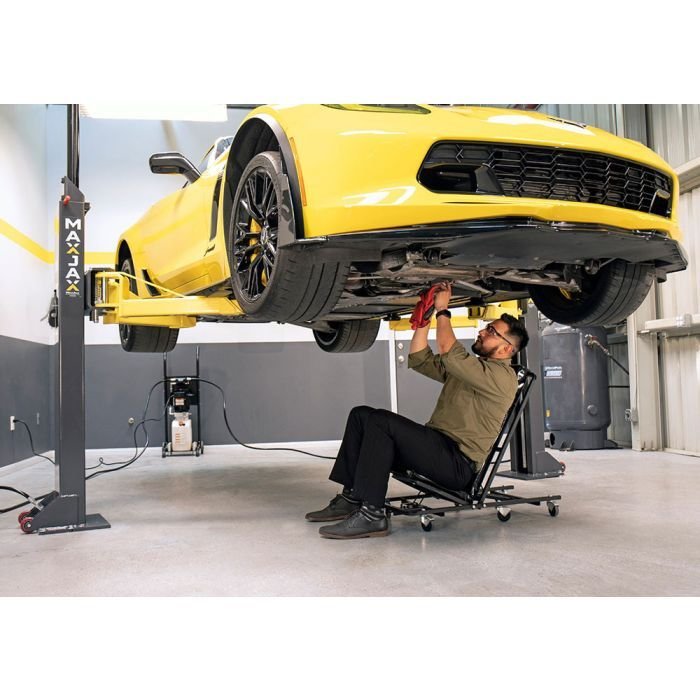 MaxJax M7K Portable Two-Post Lift - Image 7