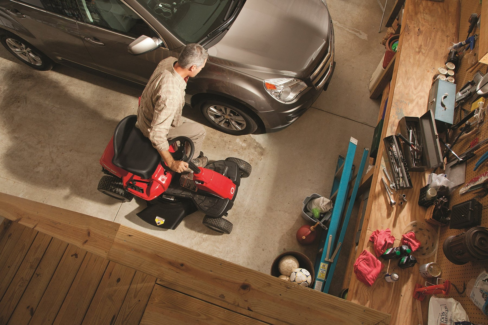 Craftsman R110 – 11.5HP Manual/Gear 36″ Riding Lawn Mower - Image 3
