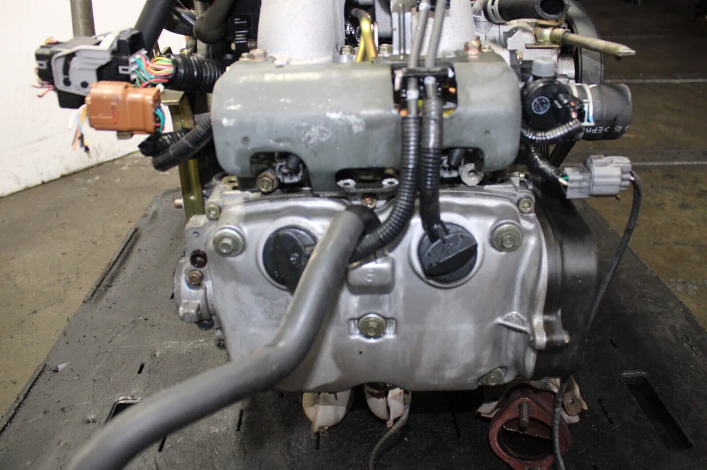 JDM 1999-2002 Subaru Impreza, Forester Motor EJ25-SOHC Non EGR 2.5L 4 Cyl Engine - Image 2