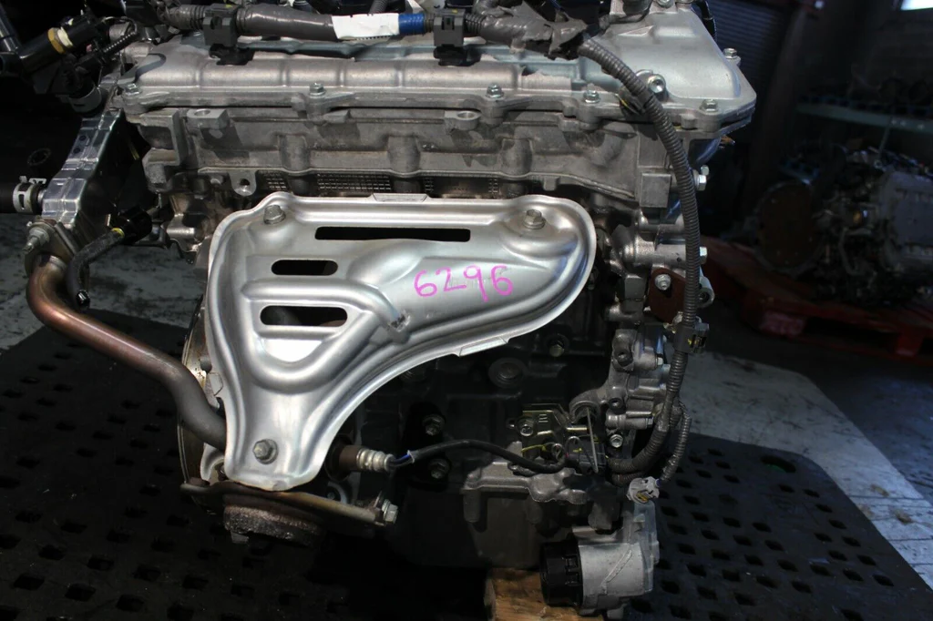 JDM 2012-2016 Toyota Prius V Motor 2ZR-FXE Hybrid 1.8L 4 Cyl Engine - Image 3