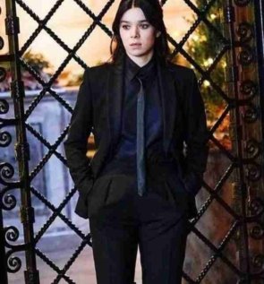 Hawkeye-Kate-Bishop-Black-Blazer.jpg