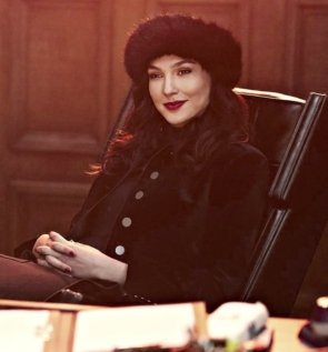 Red-Notice-The-Bishop-Coat.jpg