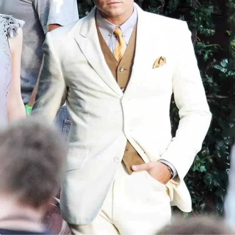 Men’s Off White Gatsby 3 Piece Wedding Suit